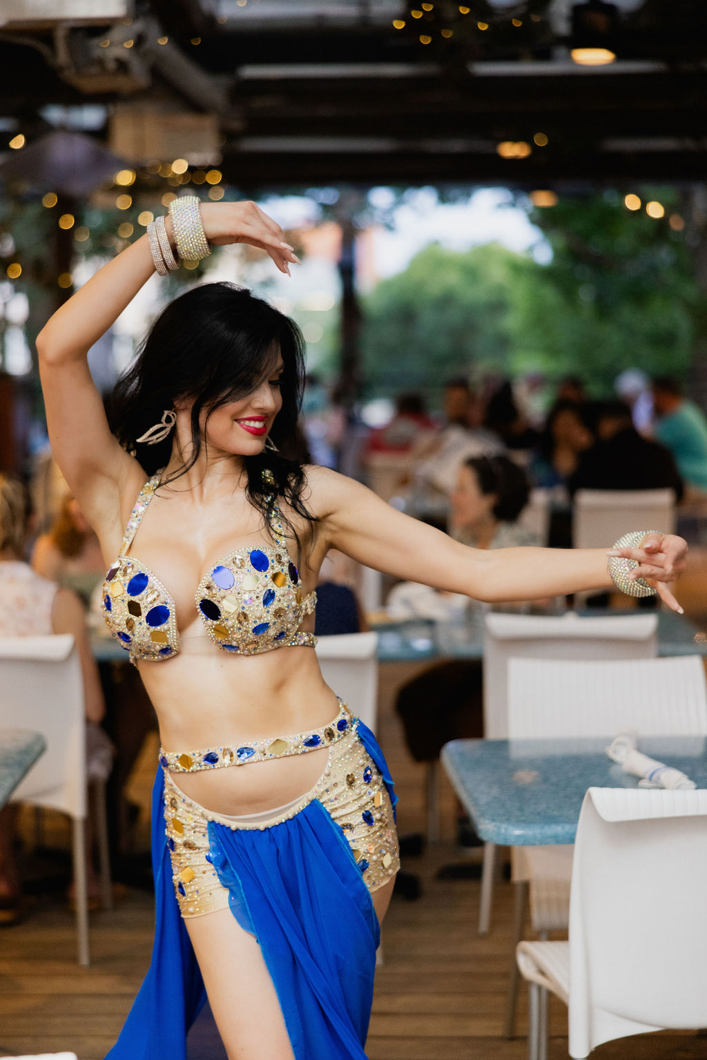 Yara Sultan Belly Dancing at Taverna Agora